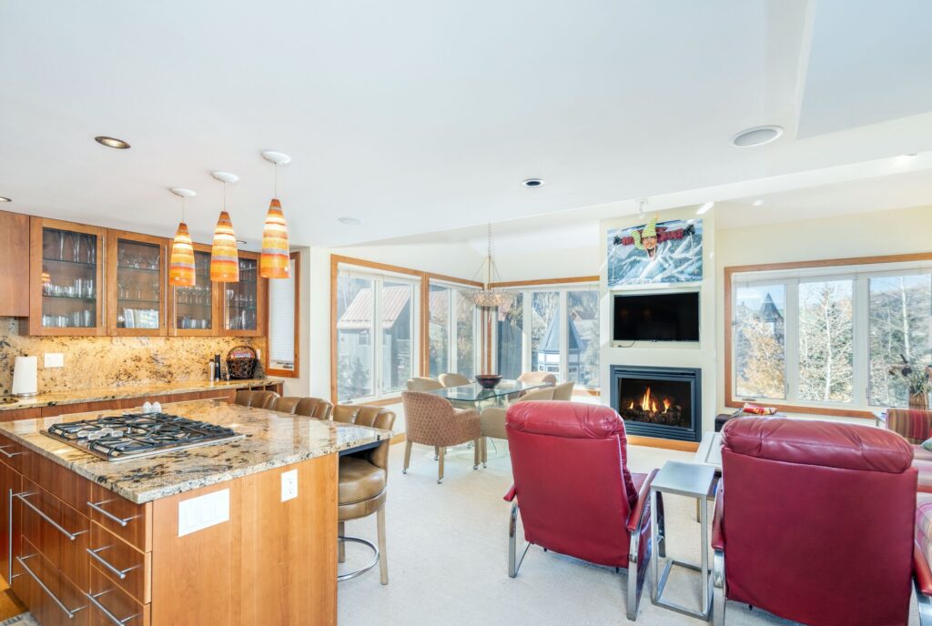 View our Telluride vacation condos
